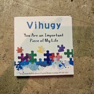 Vihugy Acrylic Display piece